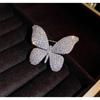 Retro Green Emerald Crystal Butterfly Brooches for Women Girls Elegant Badges Classic Lady Dress Suit Jewelry Accessories Gifts