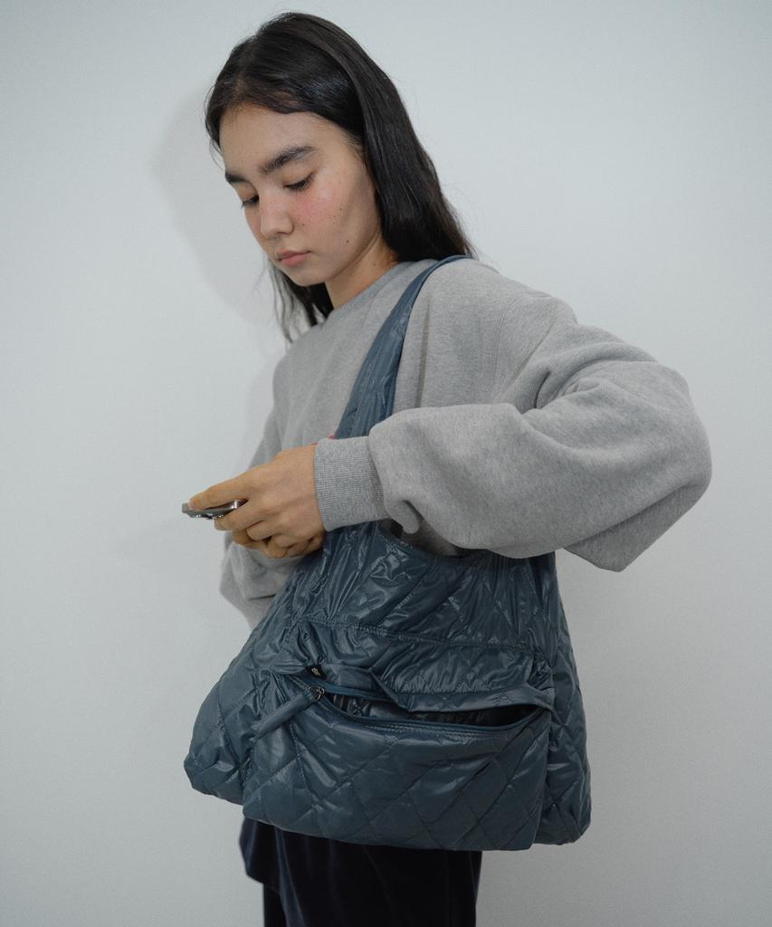 En Or [Core] Quilted Bag - The Quiet Blue