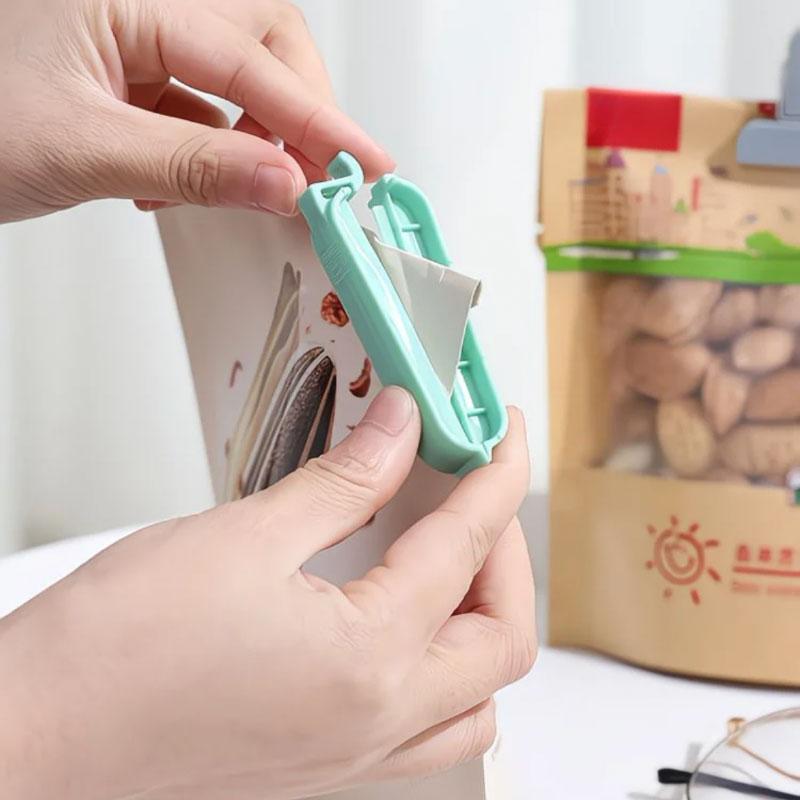 12PCS Reusable Food Bag Sealing Clips Leak Proof Snack Storage Kitchen Organizer Multi Purpose Household Tool Set