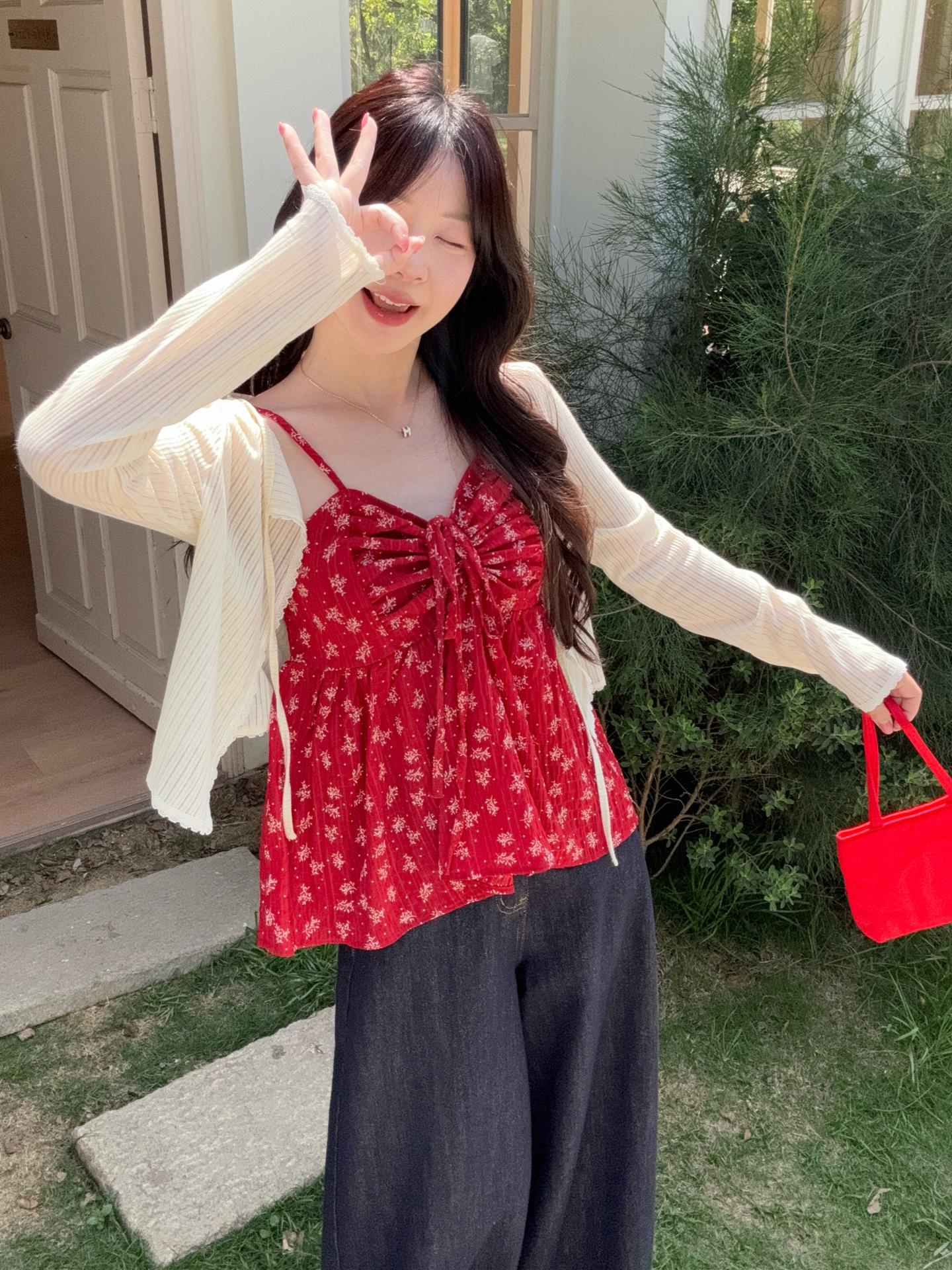 

Plus Size Floral Camisole Vest & Chiffon Cardigan Set with Sun Protection L