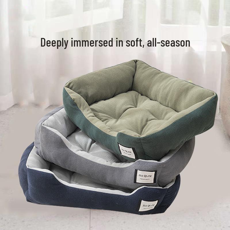 All-Season Warm Pet Bed for Small Dogs and Cats