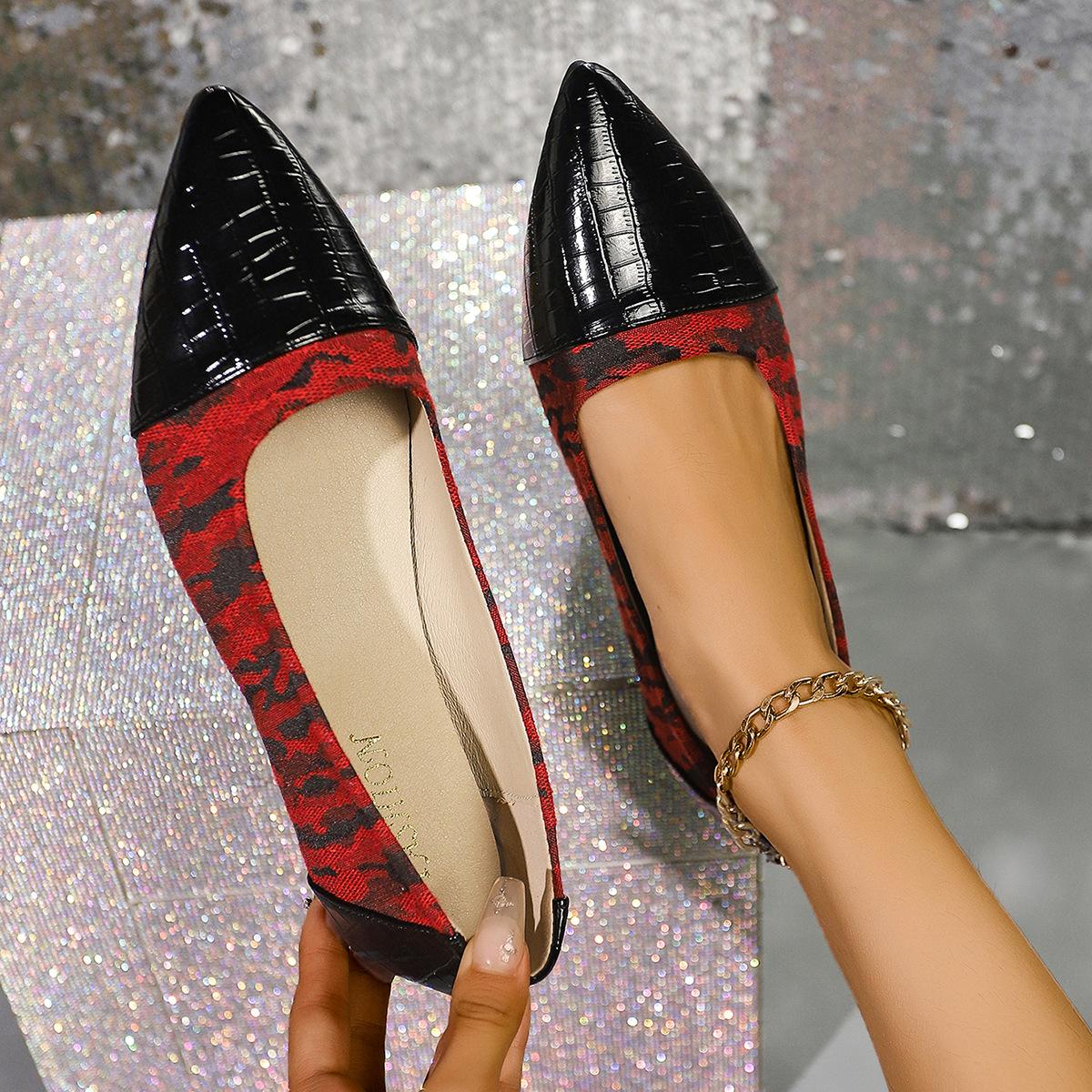 

Foreign trade large size casual flat single shoes women s 2025 spring new pointed lazy one-pedal shallow single shoes 36 червоний