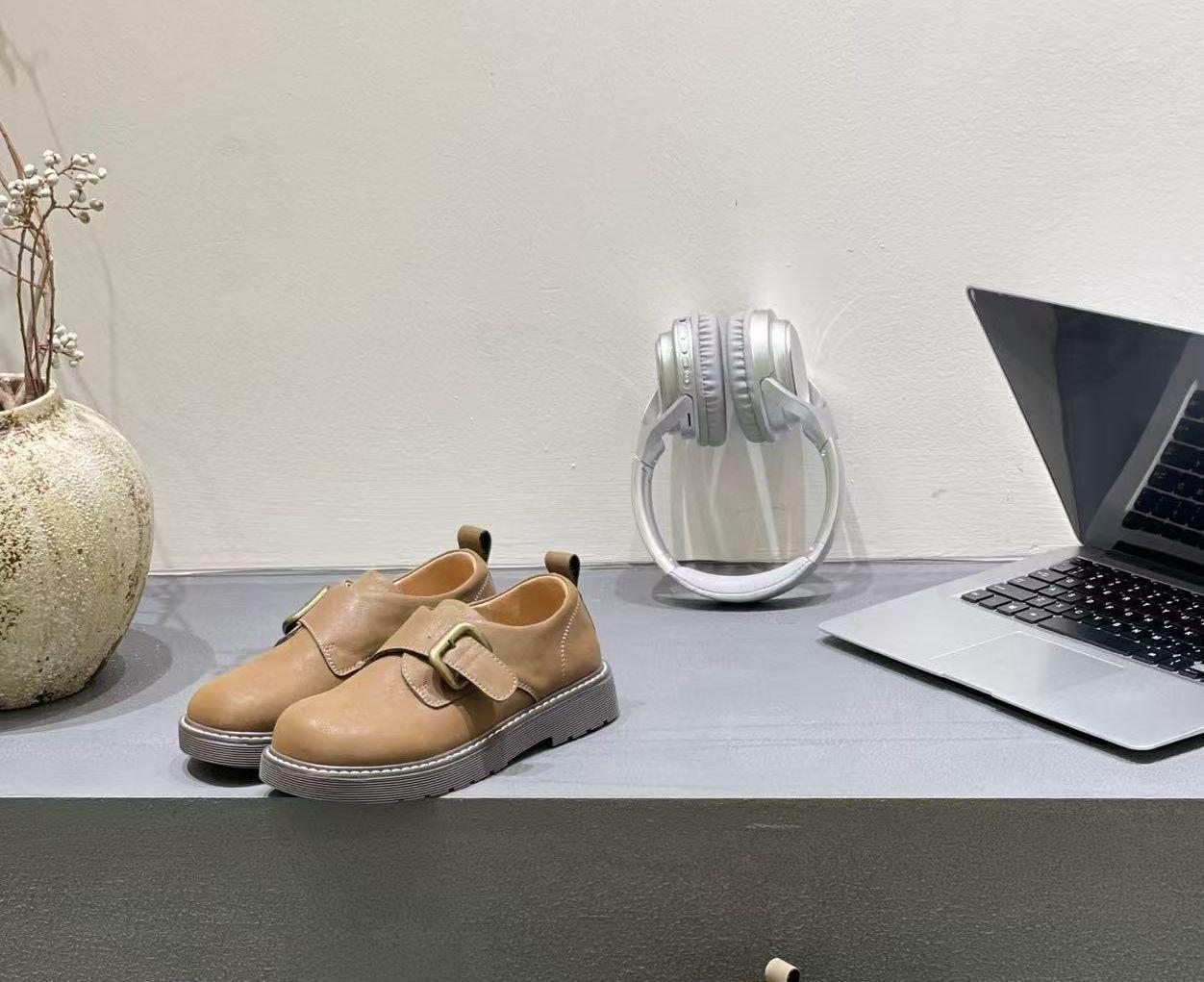 

Женские туфли на платформе, новые осенние, ленивые, на одной педали, хлебные туфли, ретро, универсальные, на маффине, одинарные туфли 40 янтарь