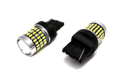 2 Pcs LED Bulb 7440 W21W 12-24V CANBUS 2100lm White with Off-Road Lens