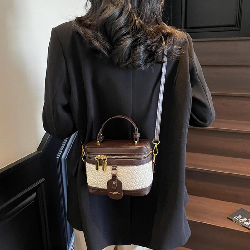 New Minimalist and Fashionable Box Shape Small Handbag, Contrasting Color Women's Bag, High-end Carriage Single Shoulder Crossbody Handbag