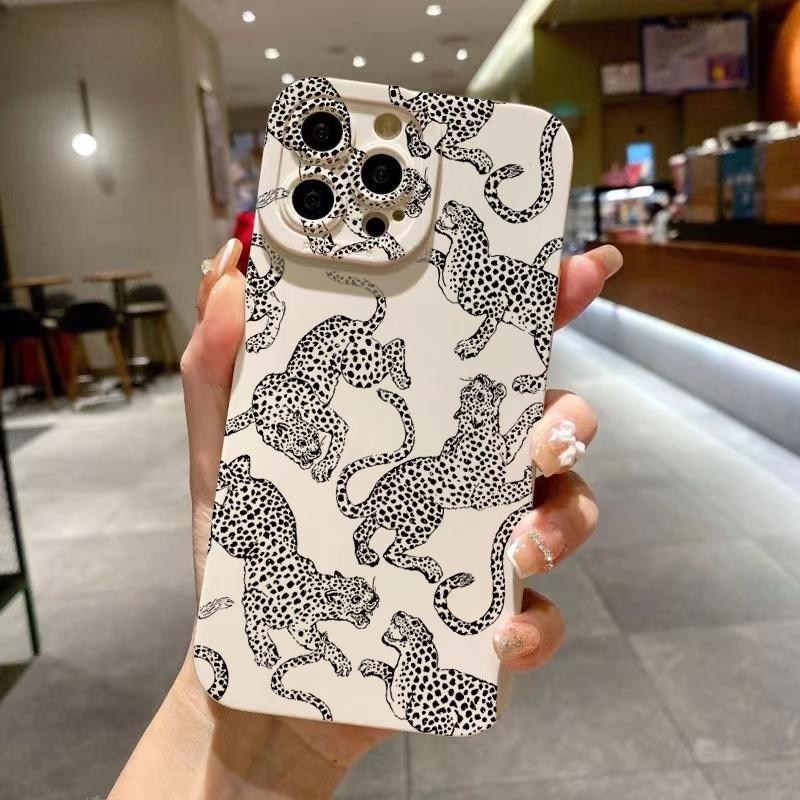 Pink Leopard Print Pattern Phone Case For iPhone 17 16 15 Pro Max 14 13 12 11 XS XR 7 8 Plus 16E Shockproof Soft Silicone Cover
