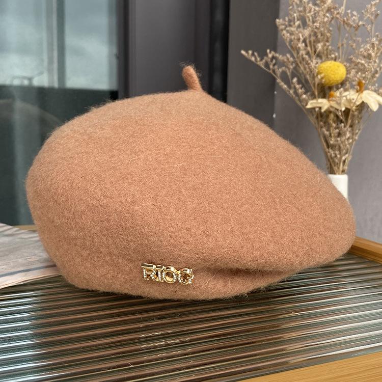Hat Women's Winter Wool Knitted Artist's Hat British Vintage Student Beret New Three-dimensional Bud Hat Tide