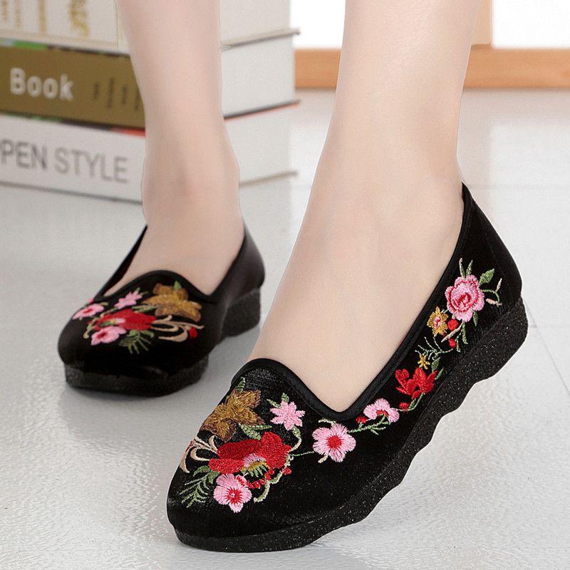 women fashion plus size black embroidery anti skid flat shoes lady vintage comfort dance loafers zapatos mujer cool flats ga376