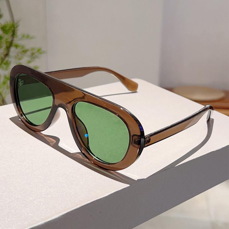 Pilot Sunglasses Men Vintage Candy Color Rim Outdoor Casual Shades Women Retro Stylish Design Anti-UV Decor Sun Glasses