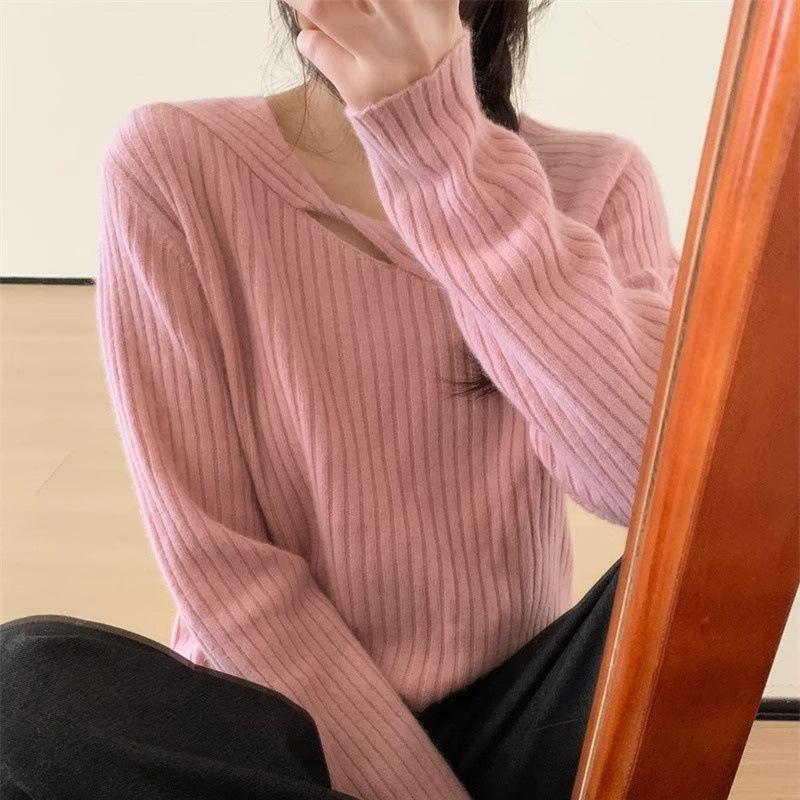 Women's Korean Style Striped Wool Sweater - Round Neck Irregular Knitwear, Soft Cashmere Base Layer for Autumn/Winter