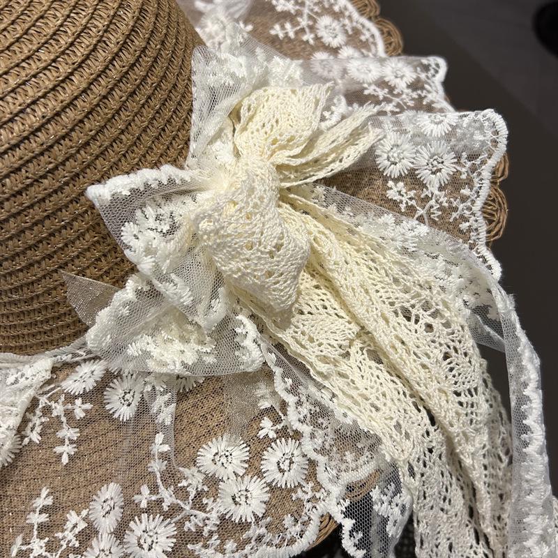 Women's Wide Brim Straw Hat with Lace Bow - Summer Beach Vacation Sun Protection