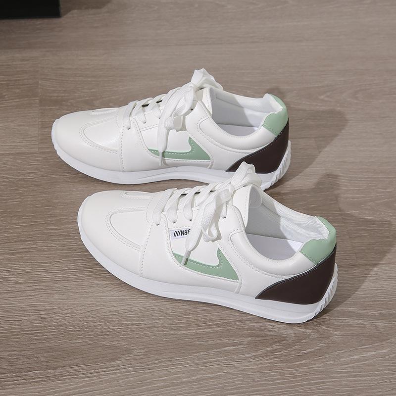 Little white shoes women's lightweight, simple and fashionable 2025 spring and autumn low-top flat-bottomed versatile women's trendy sports shoes
