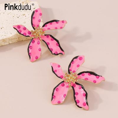 Mode Neue Malerei Große Blume Stud Ohrringe Übertrieben Einfache Unregelmäßige Blütenblatt Ohrring für Frauen Schmuck PD1081
