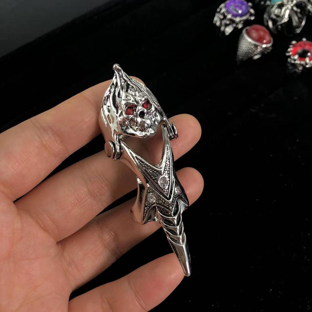 Men's Fashion Skull Finger Rings - Bendable Joint Design In 10 Styles