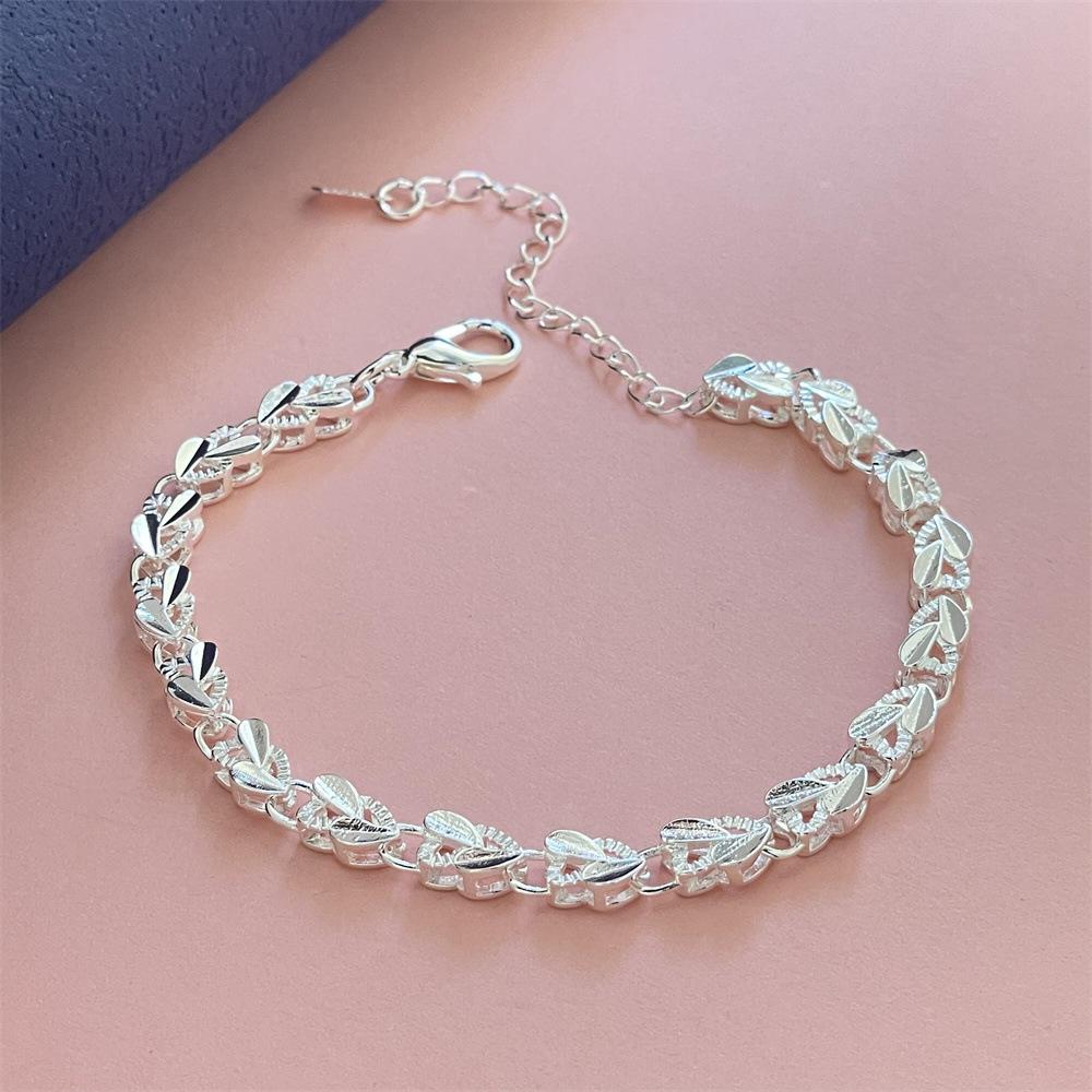 New Fashionable and Popular Heart To Heart Creative Bracelet