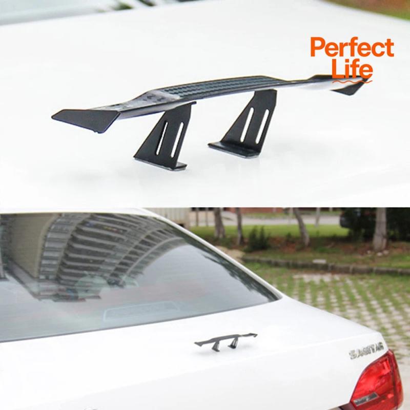 1Pcs Car Rear Spoiler Mini Wing Small Model Decoration Auto Parts GT Style Winglet Mini Carbon Fiber Look Tail Wing