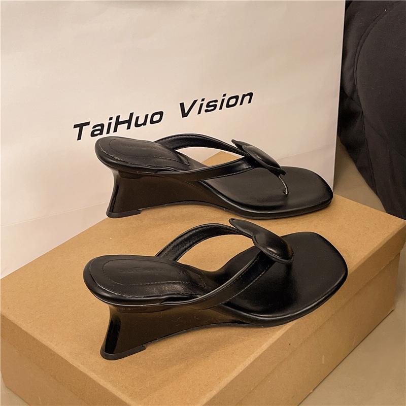Fashion Wedge Heeled Black Leopard Heart Decor Women Fashion Flip Flops Women's Outdoor Wear 2025 Summer Sandals Slip On Footwear 35 39