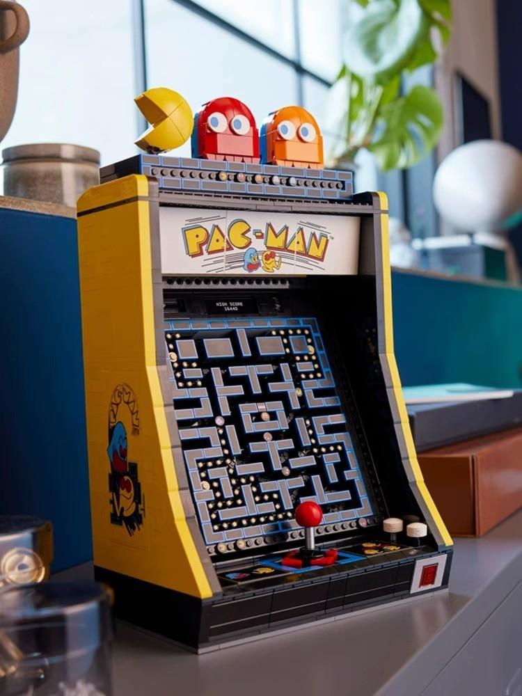 Pac Retro Man Game Console Building Block Kit For Collectors And Diy Enthusiasts