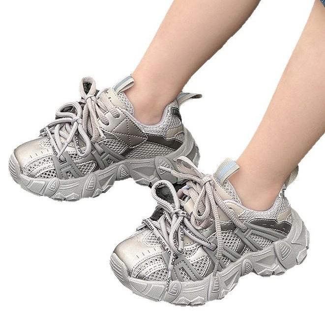 Kinder Sportschuhe 2025 Frühling neu Koreanische Version Jungen und Mädchen Mesh atmungsaktiv Dad Schuhe Studenten Laufschuhe ältere Kinder