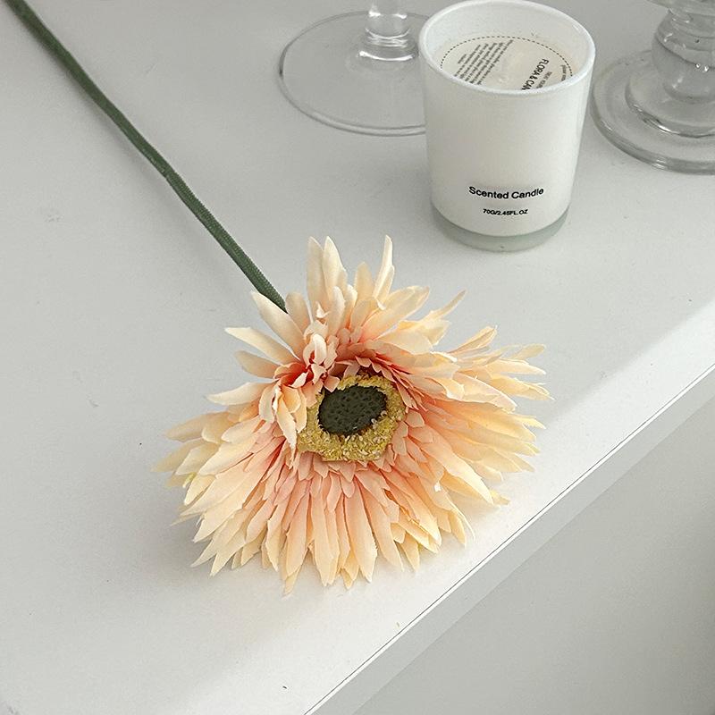 

Christmas Wedding 10*40cm Artificial Flowers Gerbera Vase 10*40cm Decorative Wreaths For Wedding Centerpieces Home Diy шампанского