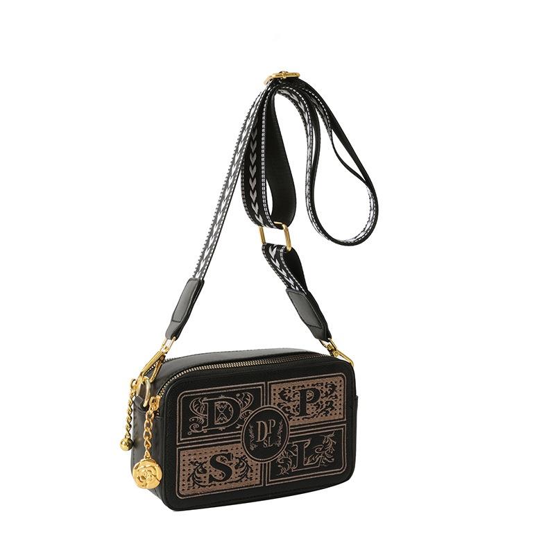 IELGY Ladies Retro Style Letter Wide Shoulder Strap Simple Shoulder Crossbody Bag