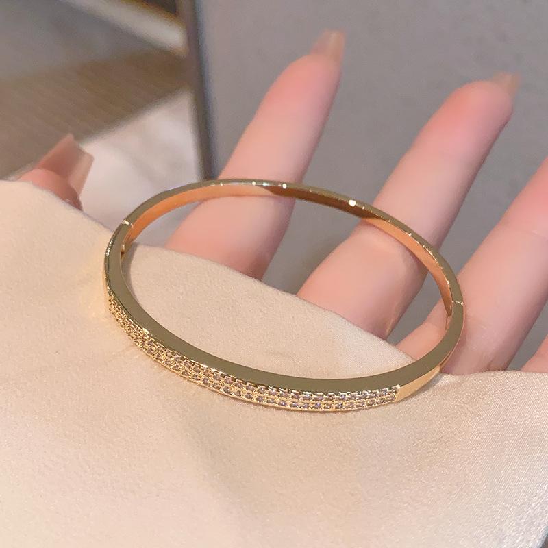 Full of diamonds zircon bracelet flash niche design temperament versatile personality bracelet jewelry