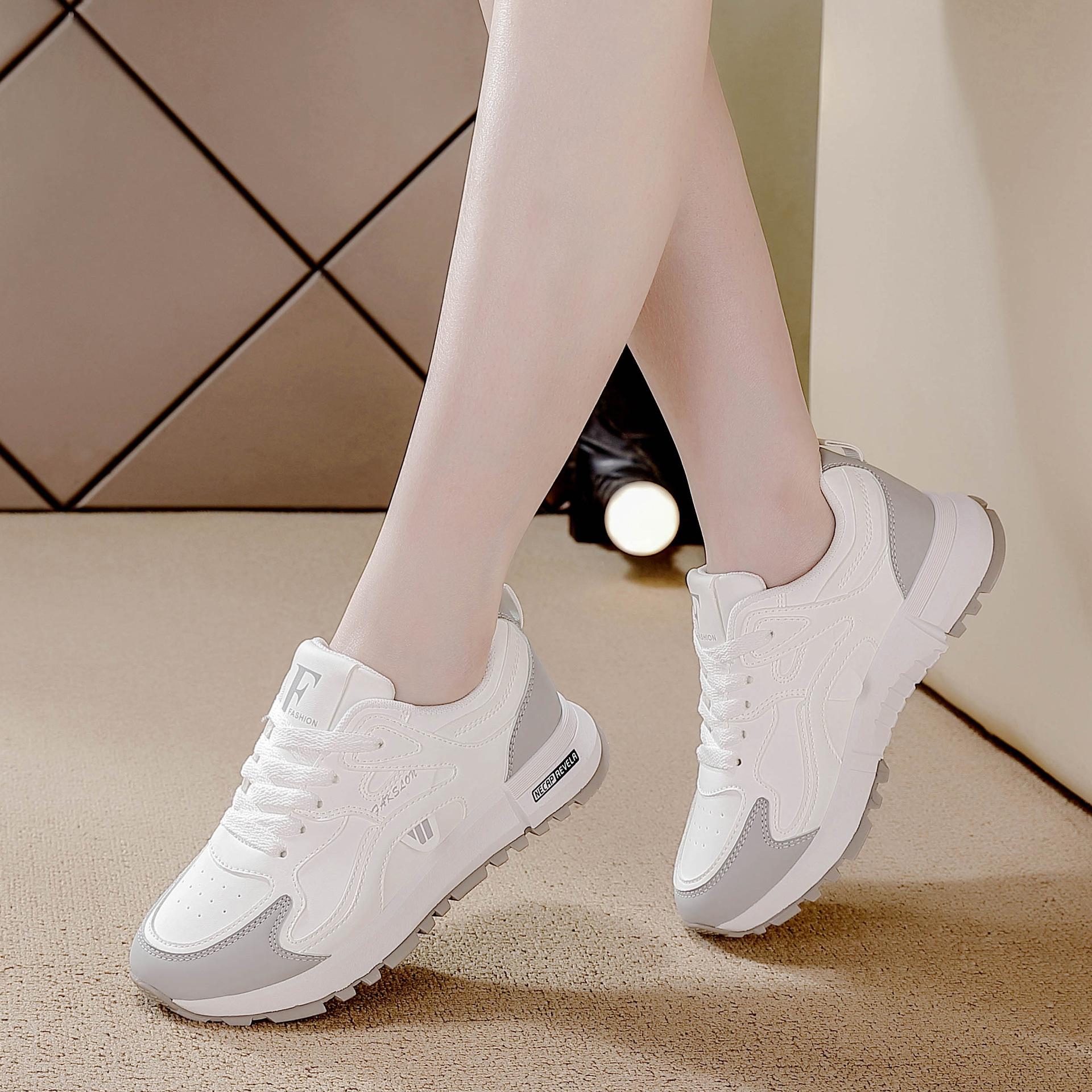 

2025 fashion four seasons new Forrest Gump shoes women s wear-resistant sports shoes leather surface breathable Korean version versatile casual dad 42