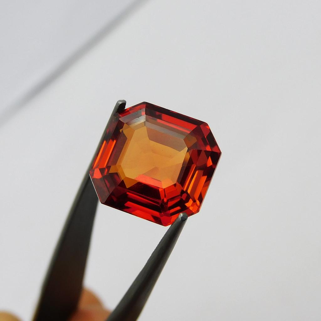 Natural Orange Sapphire 10.50 Carat Perfect Square Cut Loose Gemstones