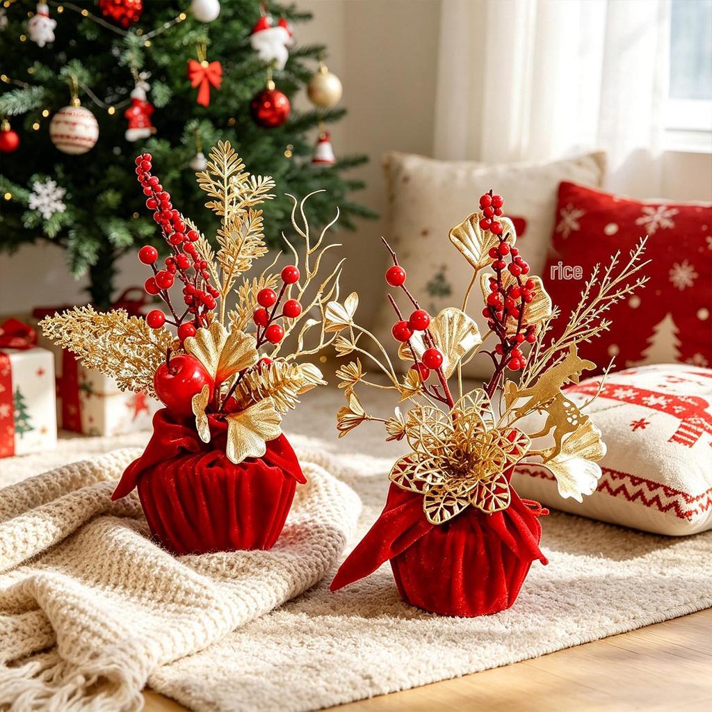 Red and Gold-Edged Christmas Tree Decorations: Perfect for Holiday Festivities and Gift Giving