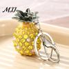 Anti-oxidation Key Pendant Keychain Sparkling Rhinestones Inlaid Three-Dimensional Pineapple Keyring Design Chain Lightweight Car Bag Accessory
