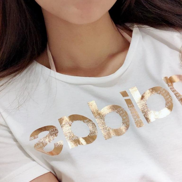 adidas Folie Linear Einfach Gold Buchstaben Druck Rundhals Kurzarm T-Shirt Damen Oberteile Weiß CV4567
