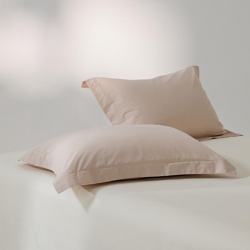 Set aus zwei Kissenbezügen aus gebürsteter langstapeliger Baumwolle - 100 Fadenzahl, Unifarbe, luxuriöses Gefühl