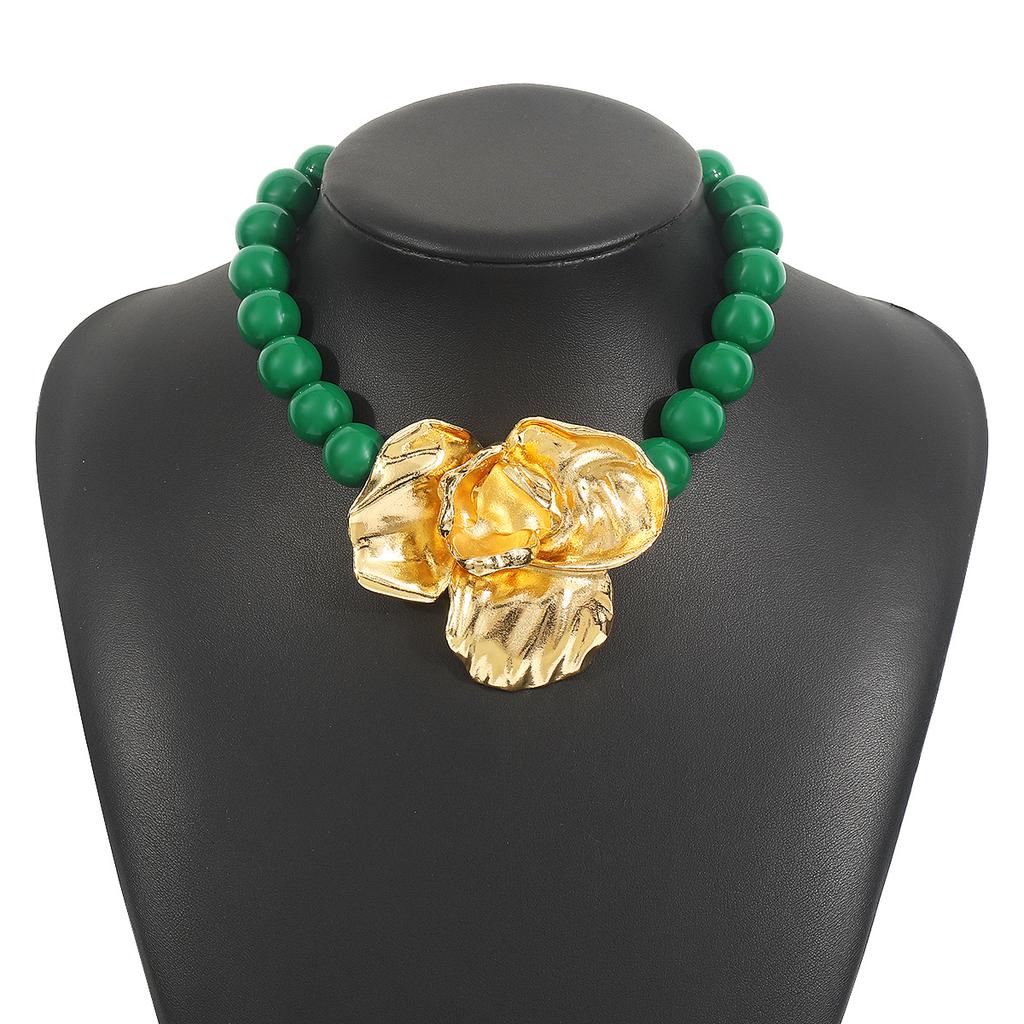 Tooxika Exaggerated Personality Flower Pendant Necklace Women Sweet Atmosphere Multi-coloured Beaded Necklace