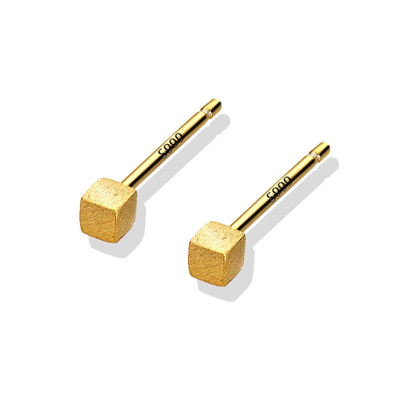 

Маленькие квадратные серьги с матовой отделкой для женщин, простые и холодные Квадратные серьги для женщин, маленькие