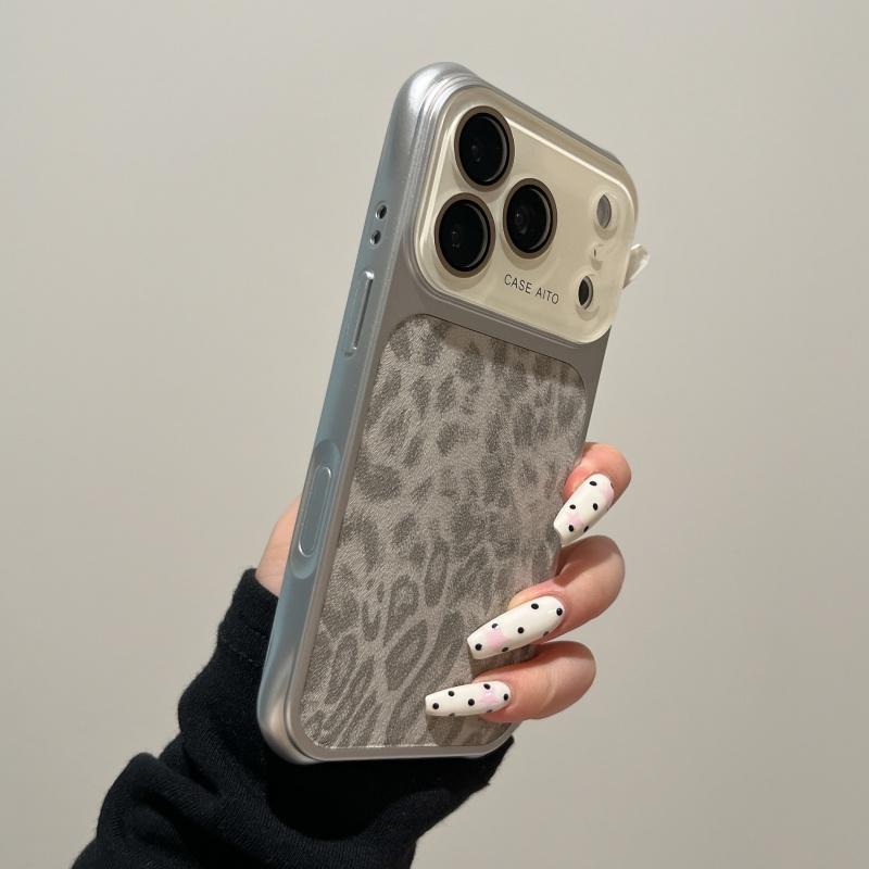 Luxury Shockproof Leopard Print Case For iPhone 17 16 15 14 Pro Max Original Lens Glass Electroplating Bumper Retro Cover Funda iPhone 15