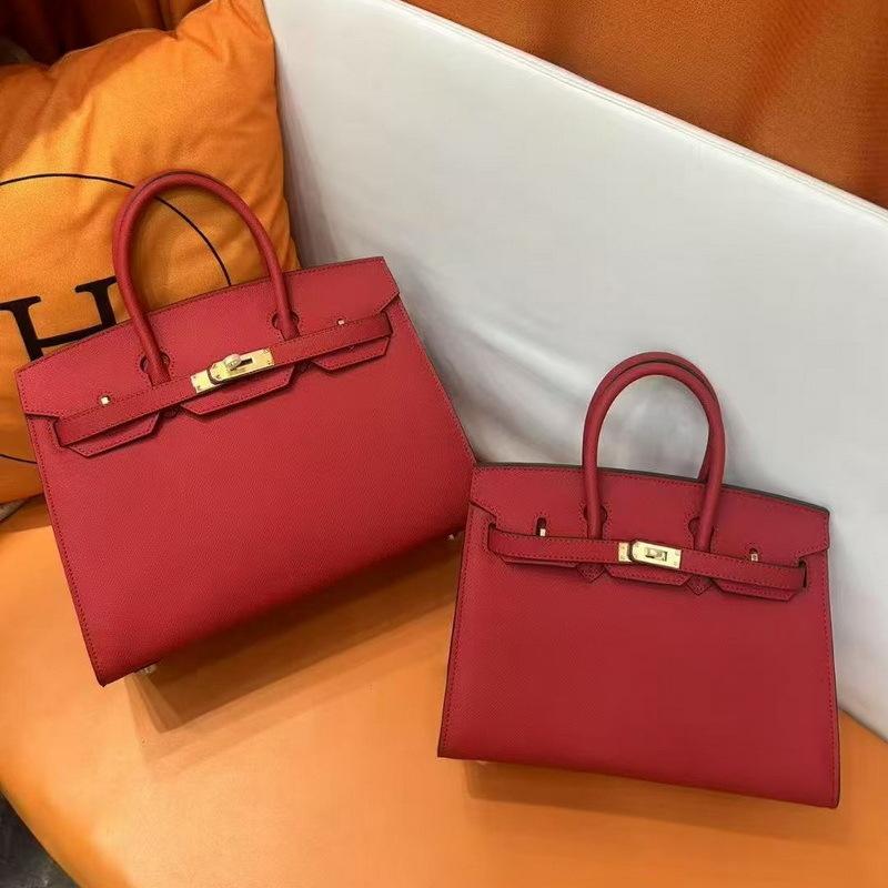 Two-layer EP Palm Pattern Leather Color Matching Platinum Bag (H13-2530BK)