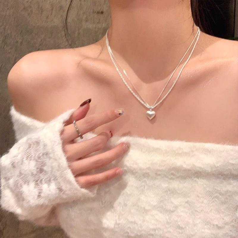 Double-layer Brushed Heart-shaped Pendant Necklace for Women, Light Luxury, Niche Style, Versatile Collar Chain, Sweater Chain