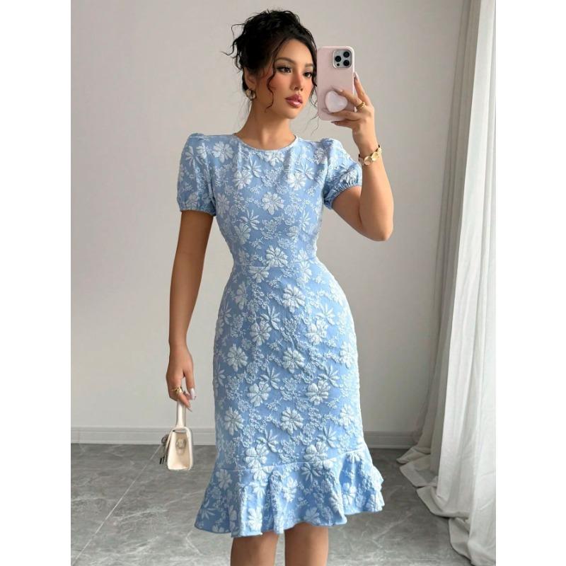 Abito Estivo Snellente e Avvolgente da Donna alla Moda ed Elegante Versatile sia per il Lavoro che per il Tempo Libero
