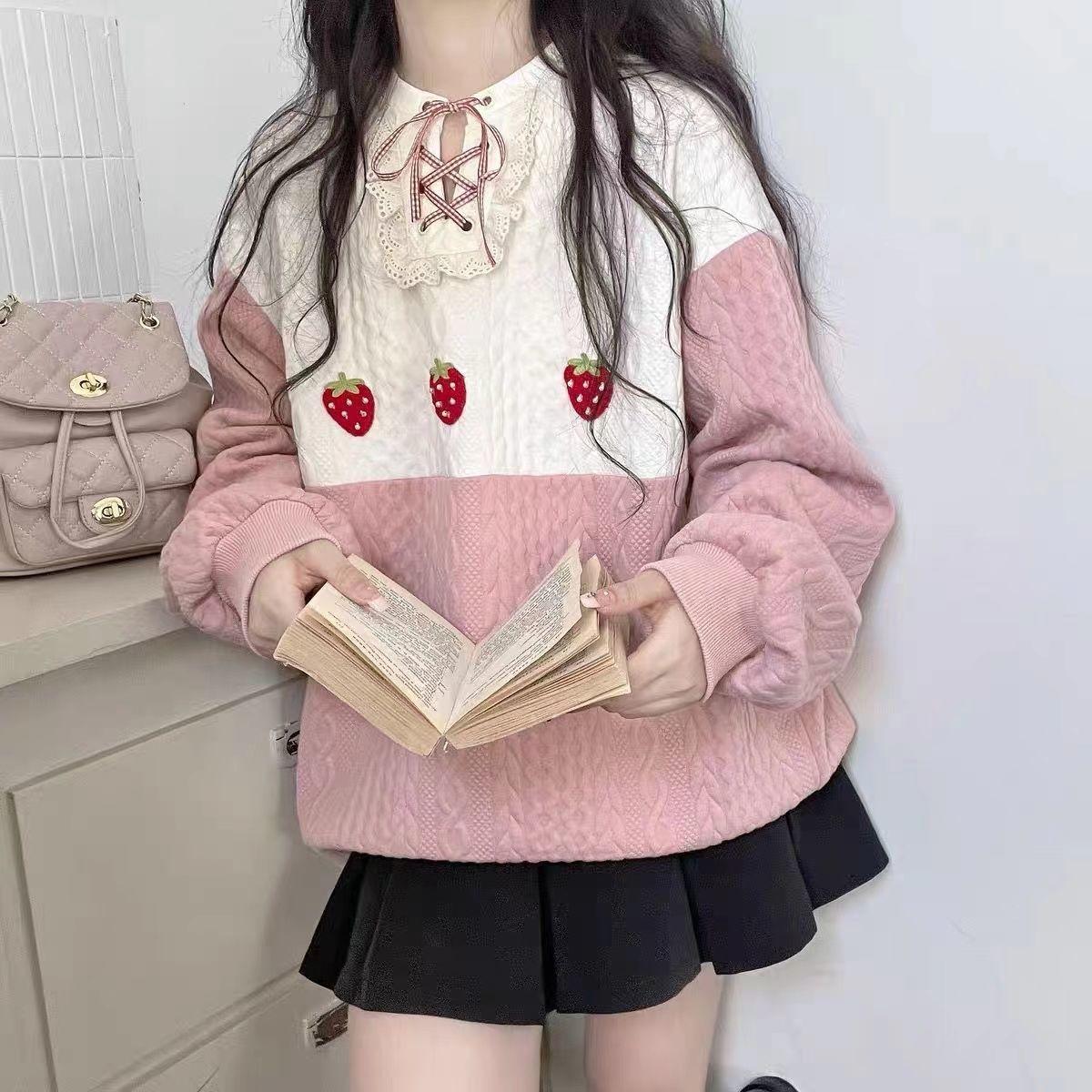 

Kawaii Клубничная вышивка Розовые бархатные толстовки Зимние женские милые флисовые пуловеры с круглым вырезом Женские свободные топы с длинными рукавами