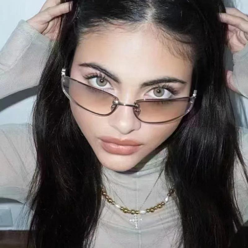 Małe Owalne Okulary Przeciwsłoneczne 'Kocie Oko' w Ramce dla Kobiet Odporne na Promieniowanie UV Stylowe Okulary do Występów Scenicznych