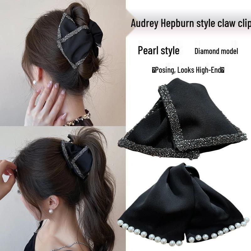 

Exclusive Newcomer: Hepburn Hair Clip – Retro Bow Shark Design, Stylish & Versatile