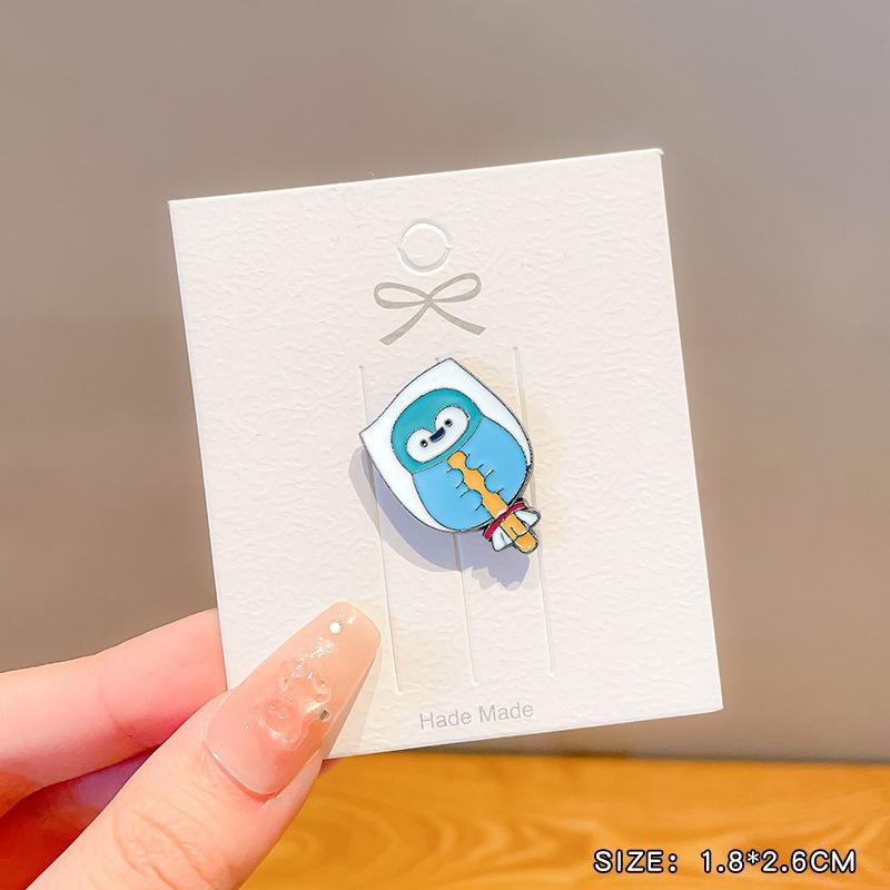 Cartoon brooch dripping oil cute little animal ice cream shape little dinosaur panda student schoolbag decoration