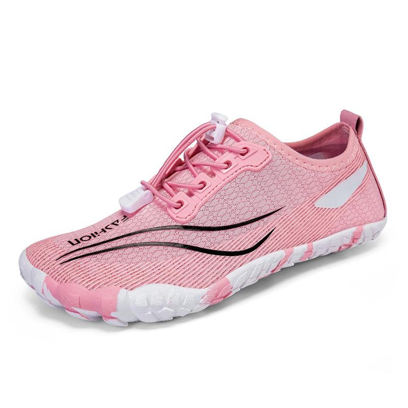 New Fly-woven Wide Last Shoes, Hiking Sports and Leisure Board Shoes, Non-slip Beef Tendons, Fashionable and Comfortable Men's and Women's Wide-head