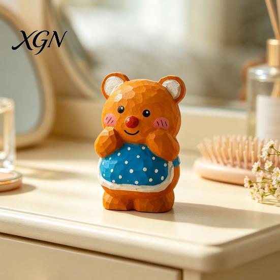 Cute Bear Desktop Decoration Hand-Carved Basswood Ornament, Apron Wood Decorative Figurine, Car Interior Accessory Statue for Shelf And Home
