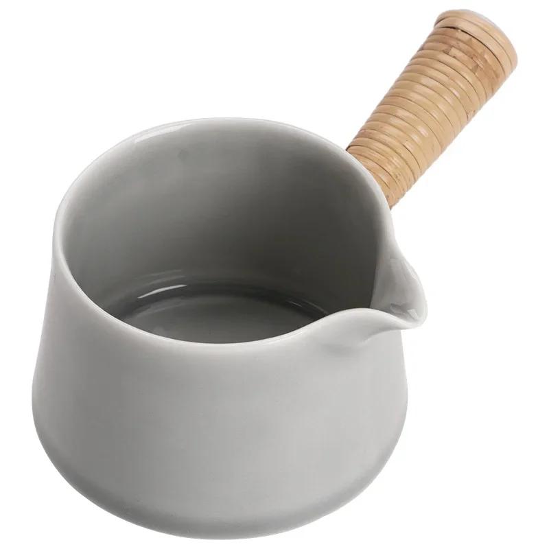 Side Handle Fair Cup Japanese Style Ice Gray Smoky Gray Glaze Fair Mug Porcelain Tea Seafood Tea Ware Fair Cup Tea Infuser