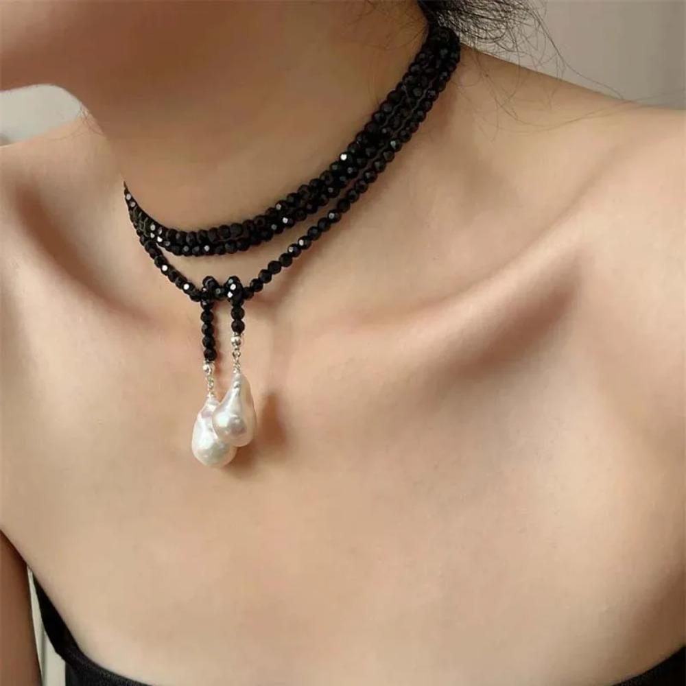 Sequins Rhinestone Neck Chain Black Green Long Necklace Vintage Imitation Pearl Pendant  Women Girl
