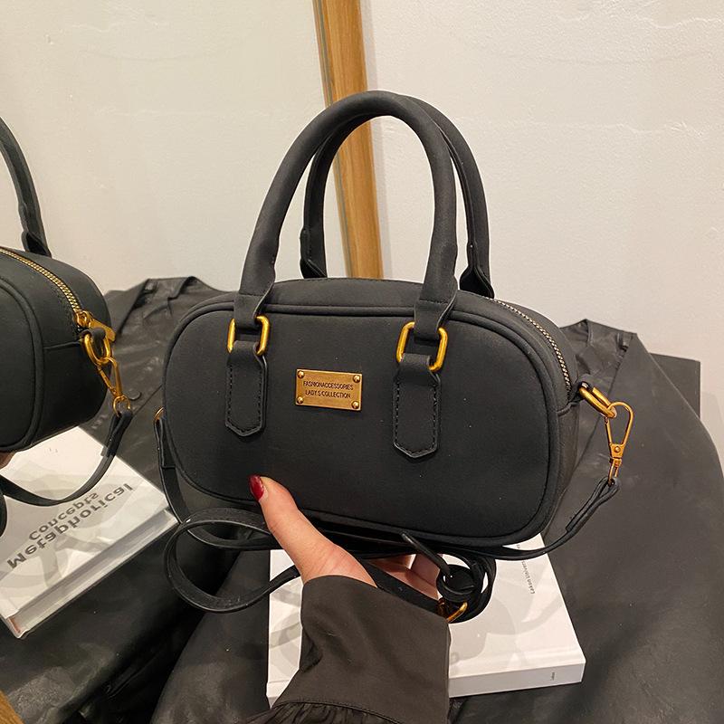 

Ручная маленькая сумка женская новая осенне-зимняя дорожная сумка-боулинг в ретро-стиле, универсальная сумка через плечо