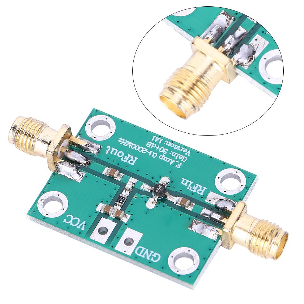 Amplificator RF în bandă largă Modul placă LNA cu zgomot redus 0,12000MHz Câștig 30dB