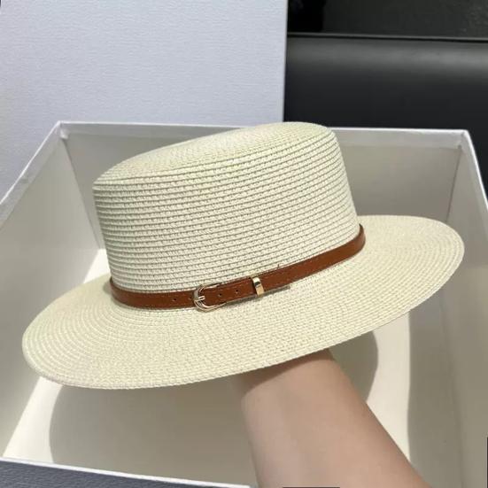 Straw Hat Wide Brim Flat Faux Leather Strap Top Design Metal Buckle Decor Sun Hat Beach