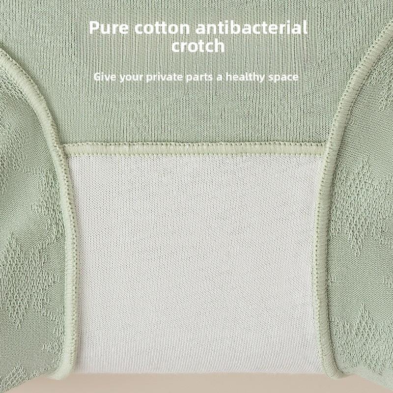 Large Size Women Spring and Autumn Cotton Anti - Bacterial Hip Non - Trace High Waist Flat Angle Briefs